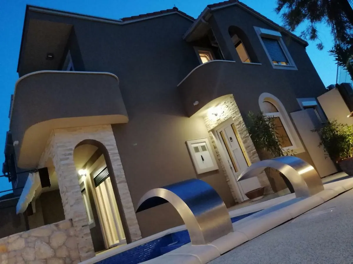 Villa Insula Ventum Trogir